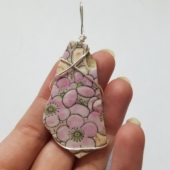 Wrapped Pottery Necklace - Picture 9 of 9